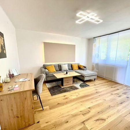 City Wohlfuehloase Mit Parkplatz Graz Exterior foto